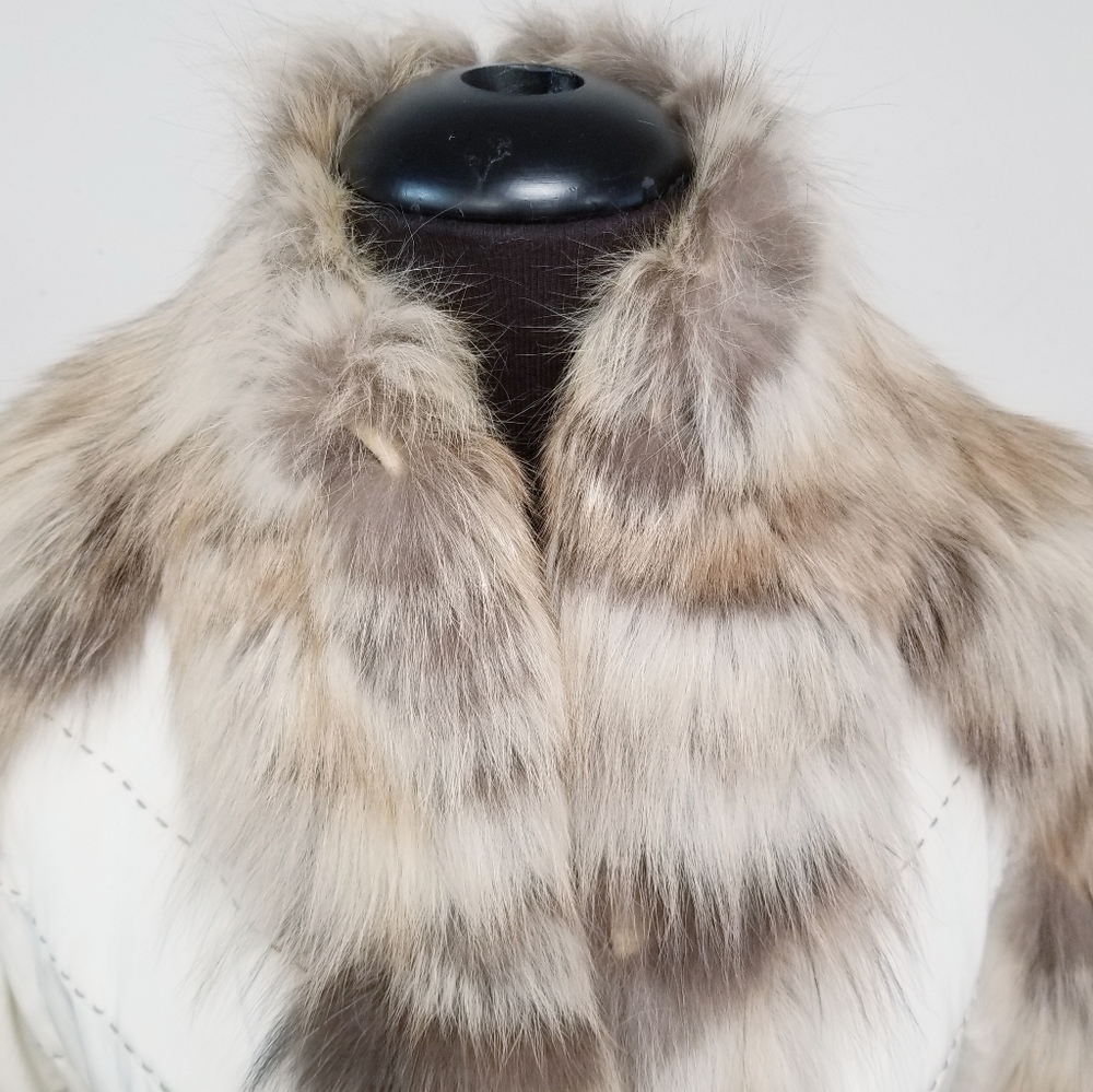 $2395 MADE IN ITALY Real Fox Fur Trimmed Ivory Coat - Picture 5 of 12